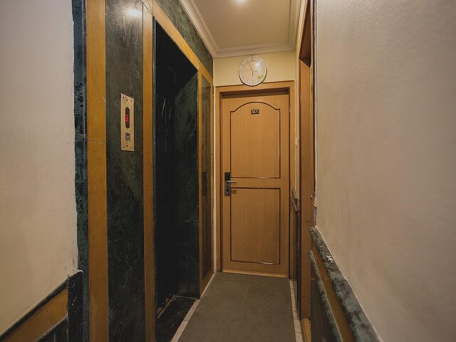 Hotel Padma Krishna بونة المظهر الخارجي الصورة