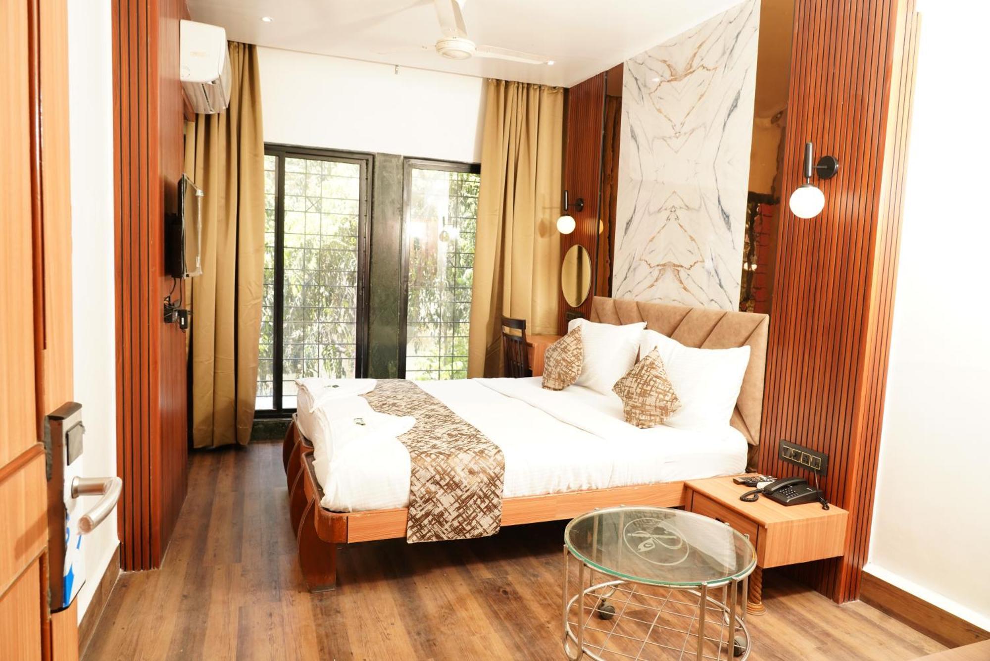 Hotel Padma Krishna بونة المظهر الخارجي الصورة